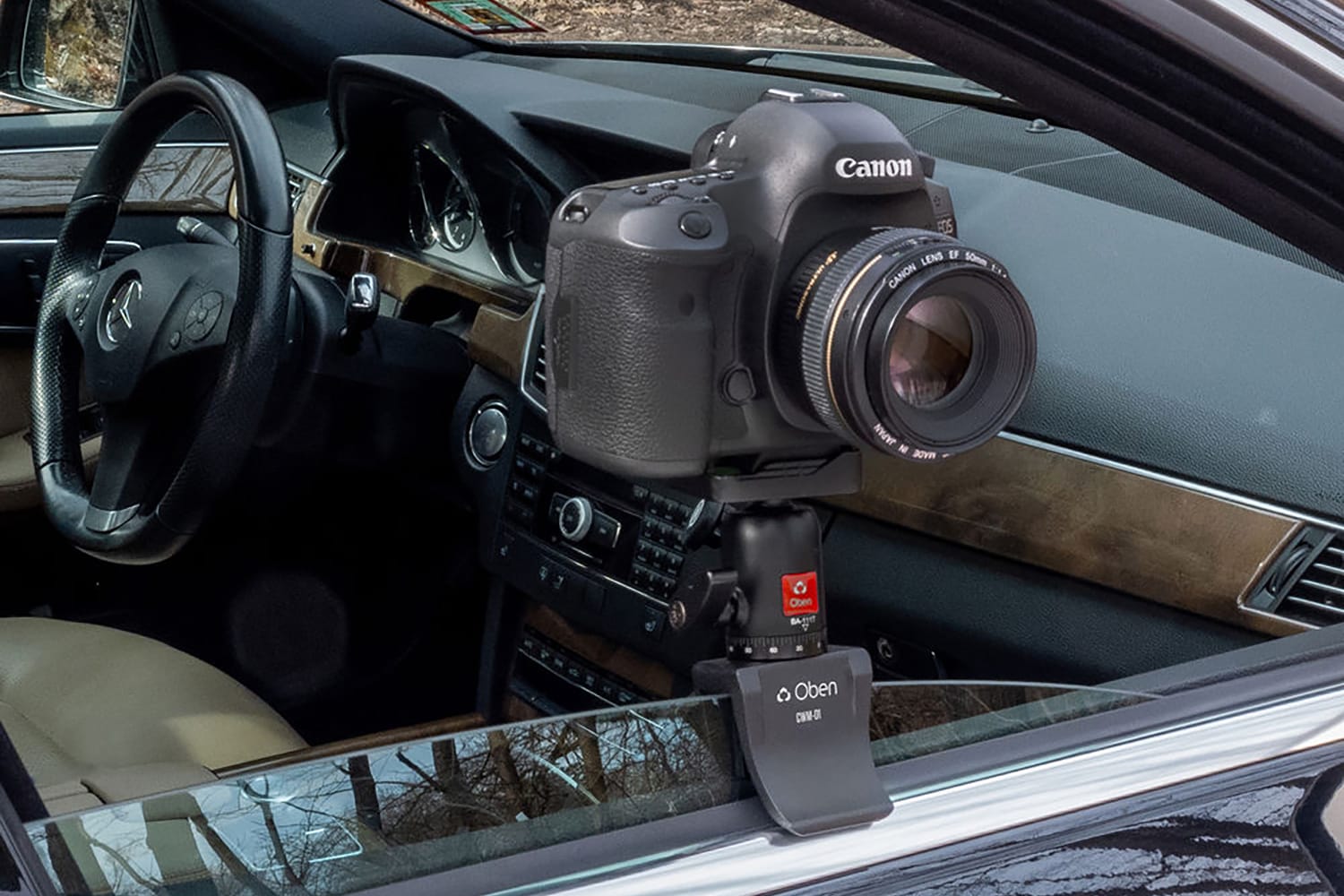 5 Great & Inexpensive Alternatives to Using a Tripod for Photographers