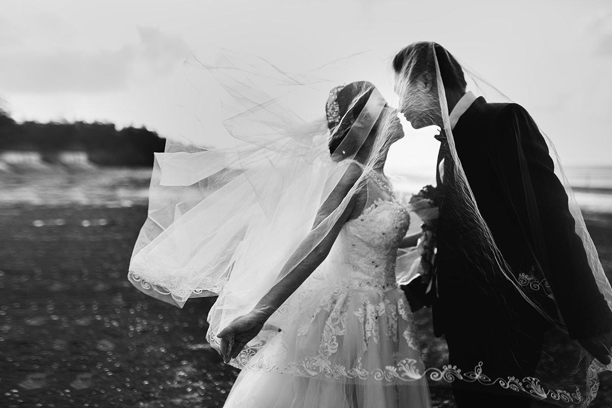 20 Essential Wedding Photography Tips
