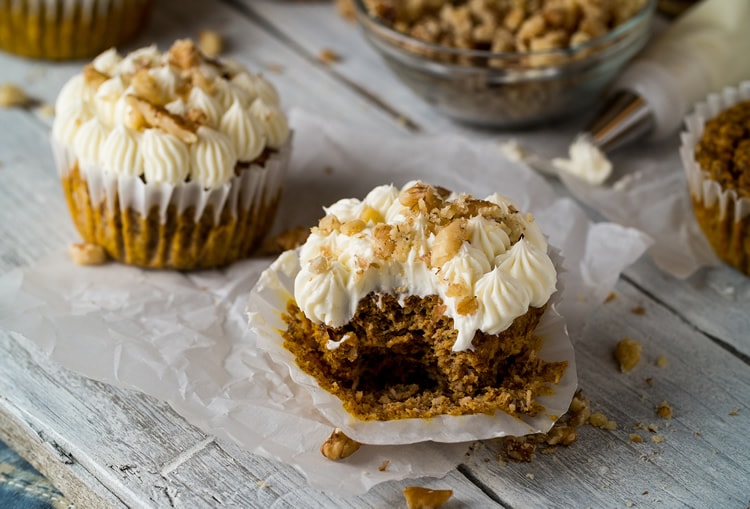 Low Carb Pumpkin Muffins with Cream Cheese Frosting