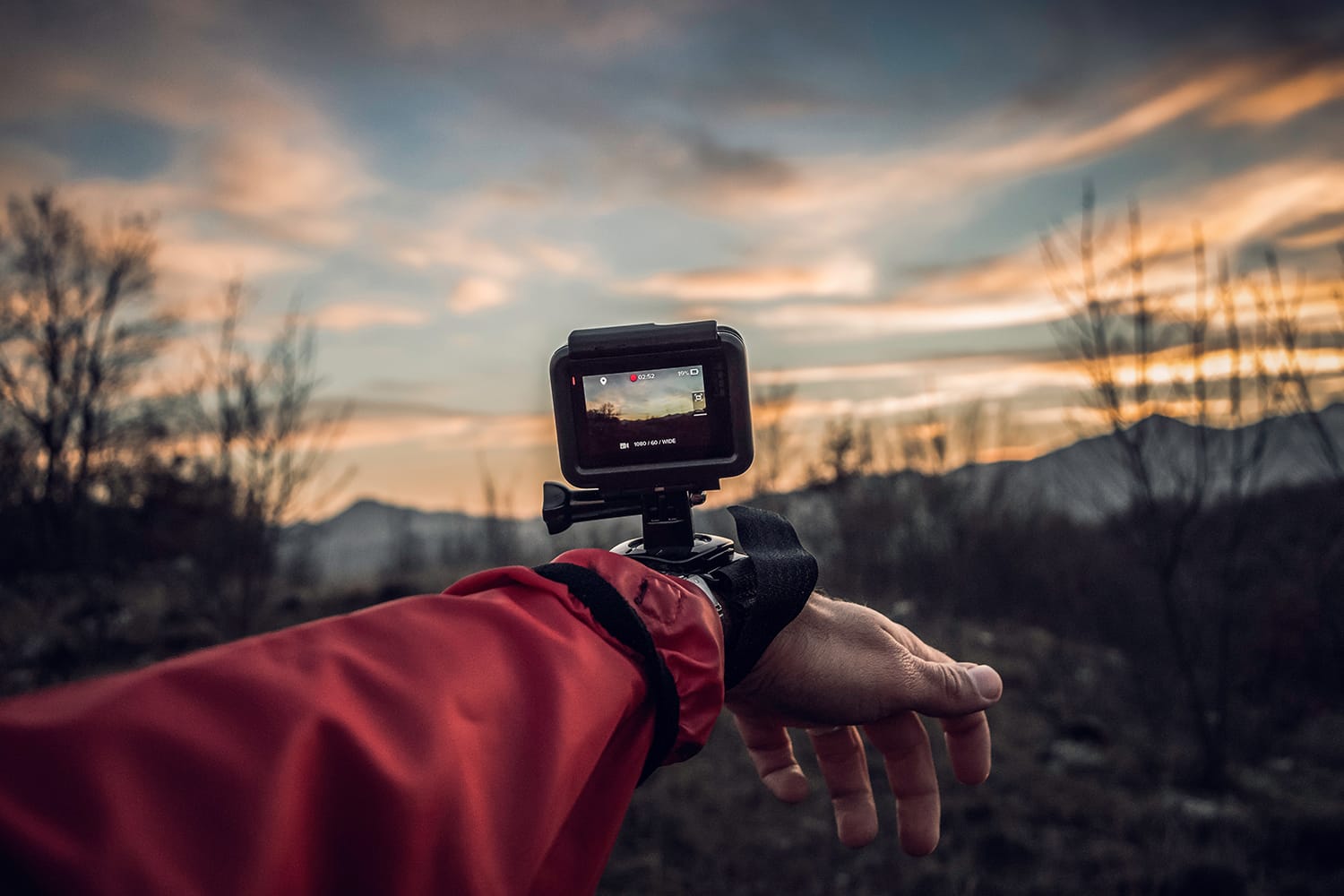 how to attach an action camera to bike helmet