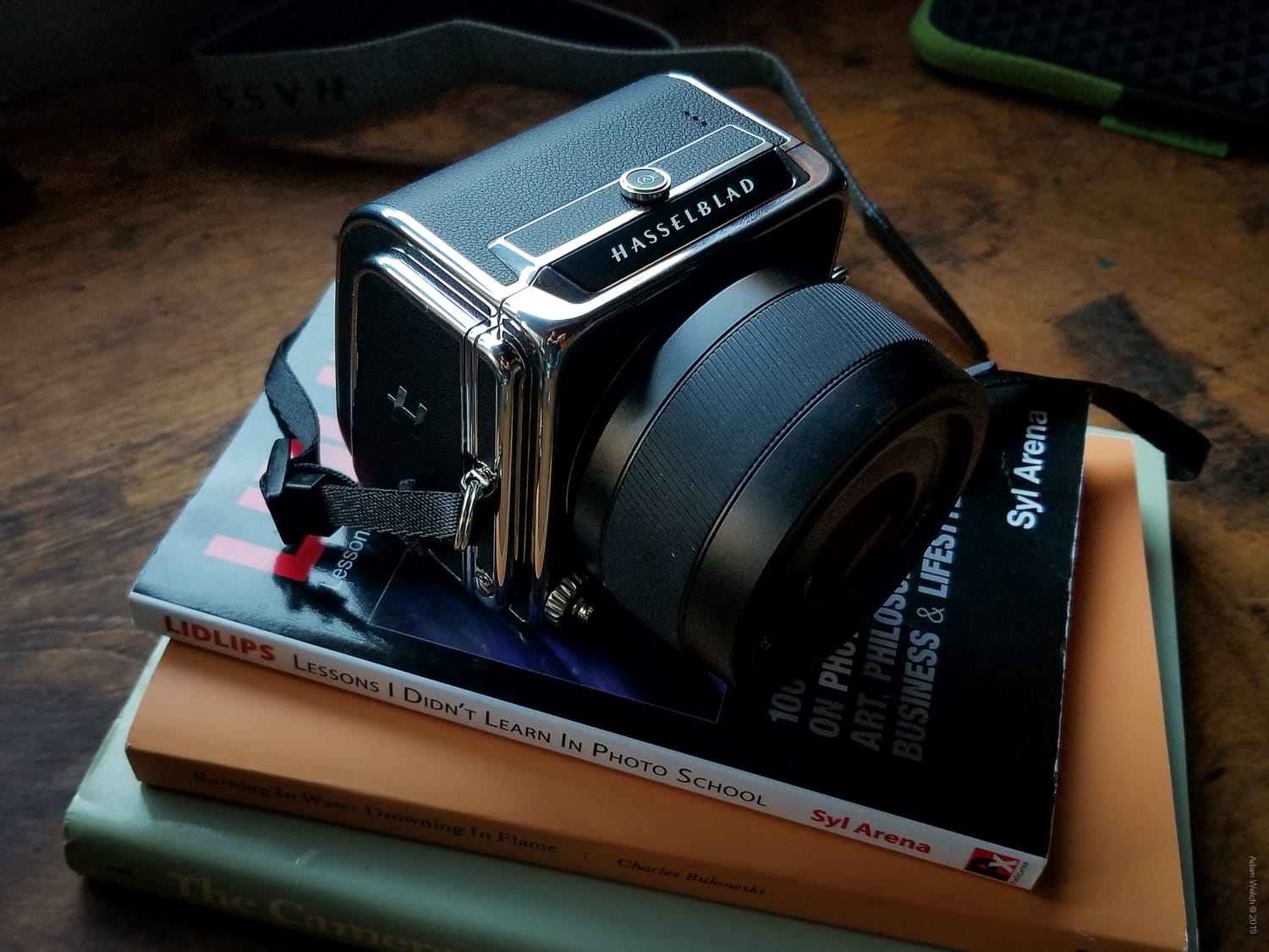 In-Depth Review of the Hasselblad 907X 50C Medium Format Mirrorless Camera