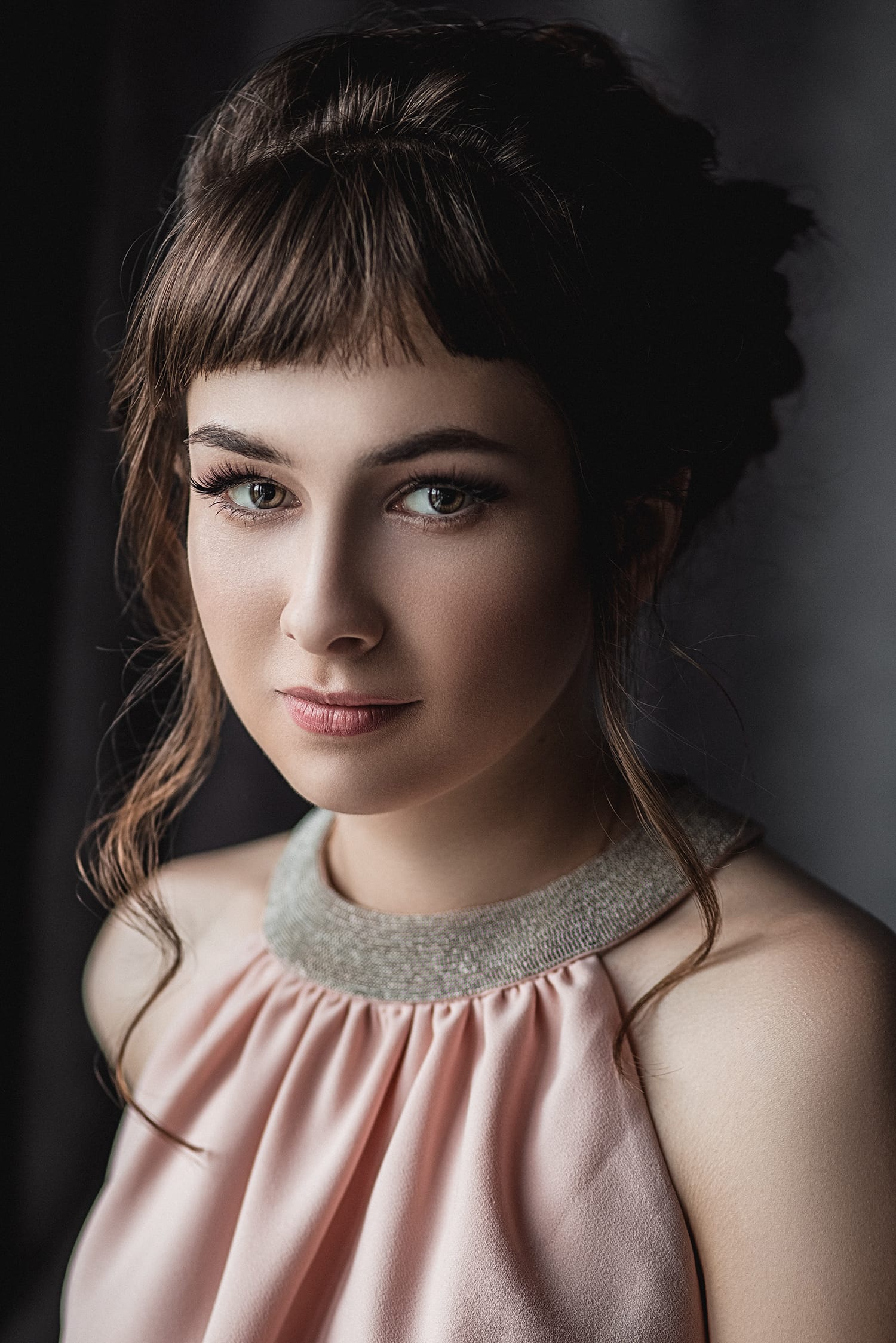 The Headshot Photography Guide: 18 Tips for Shooting Stunning Portraits