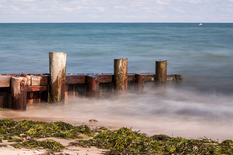 Long Exposure Waves