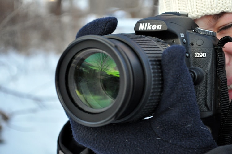Nikon - Dress Warmly