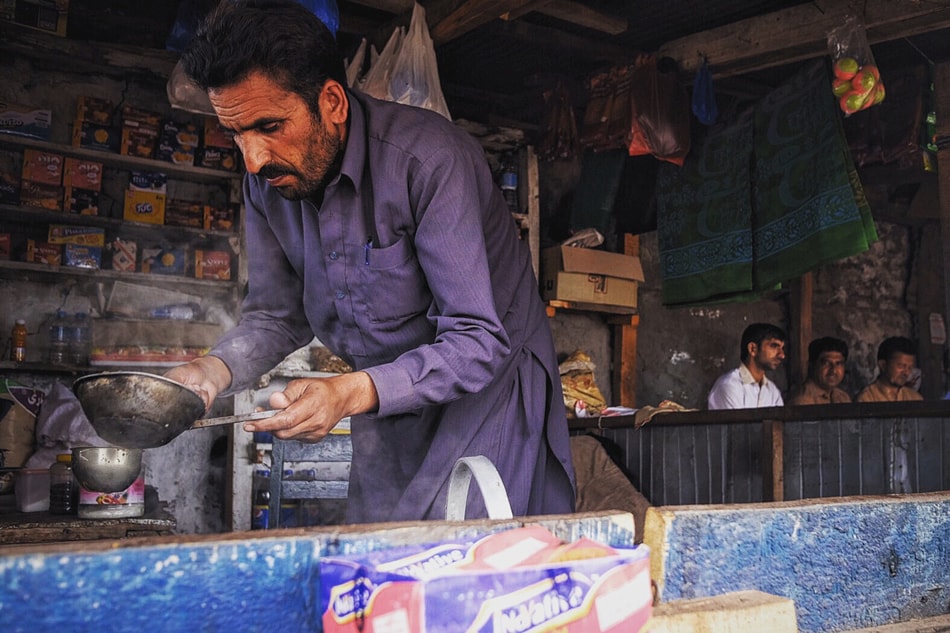 Street photograph - Tea maker