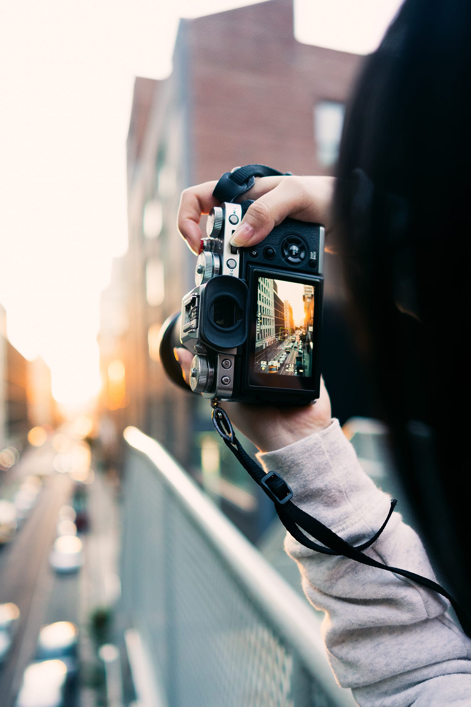 Street Photography: 18 Awesome Tips For Shooting Great Images in the City