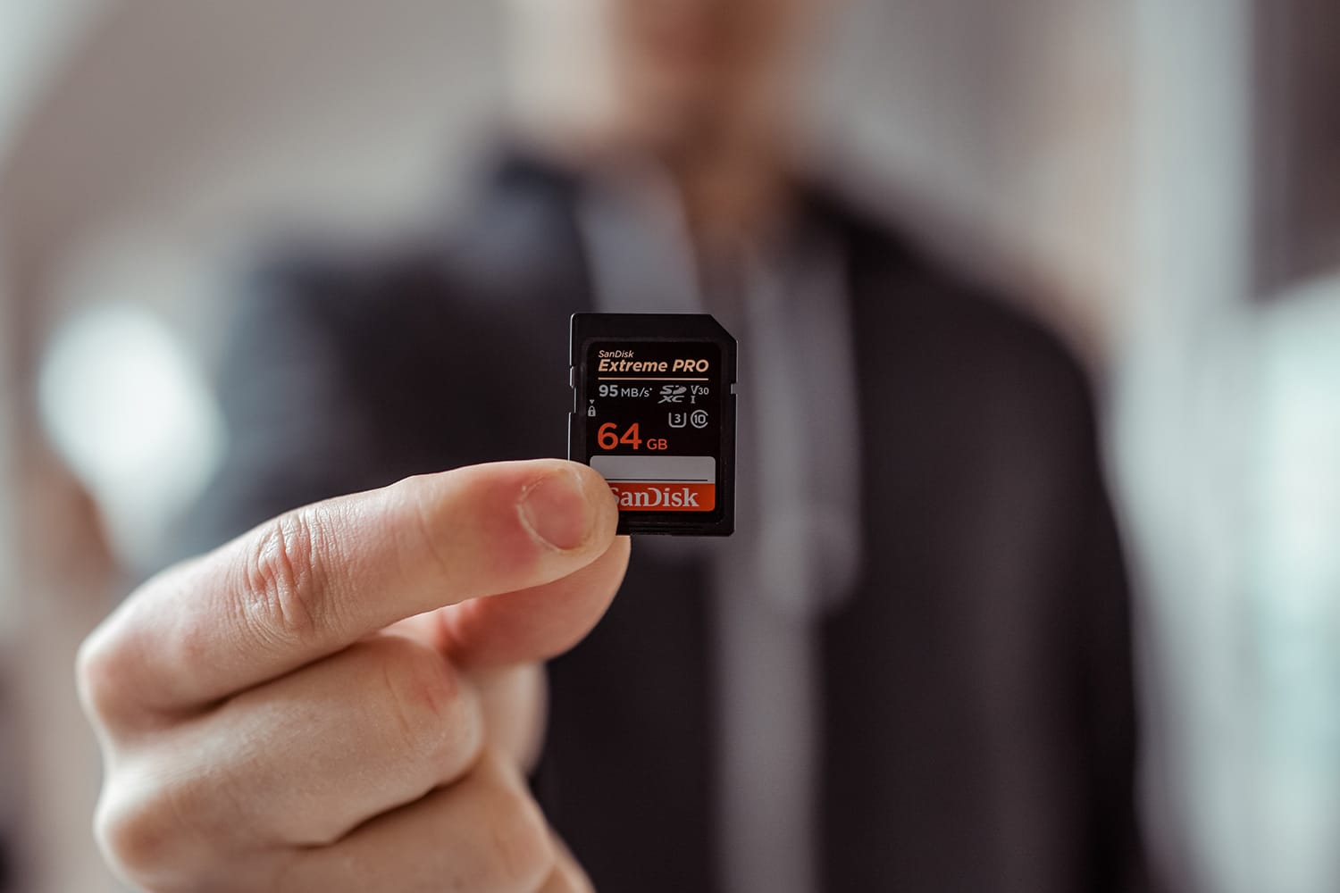 SD Card vs Compact Flash & More  What's the Difference? - Focus Camera
