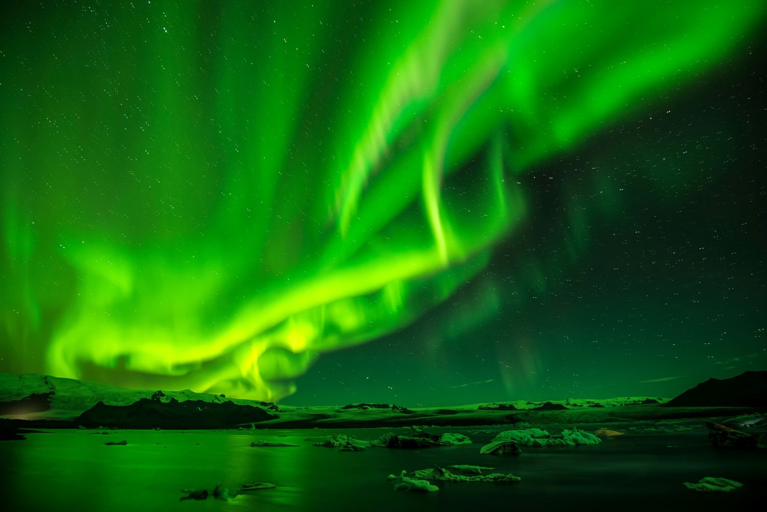 Iceland Aurora Photo by V2osk
